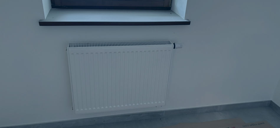 montaz radiatorov